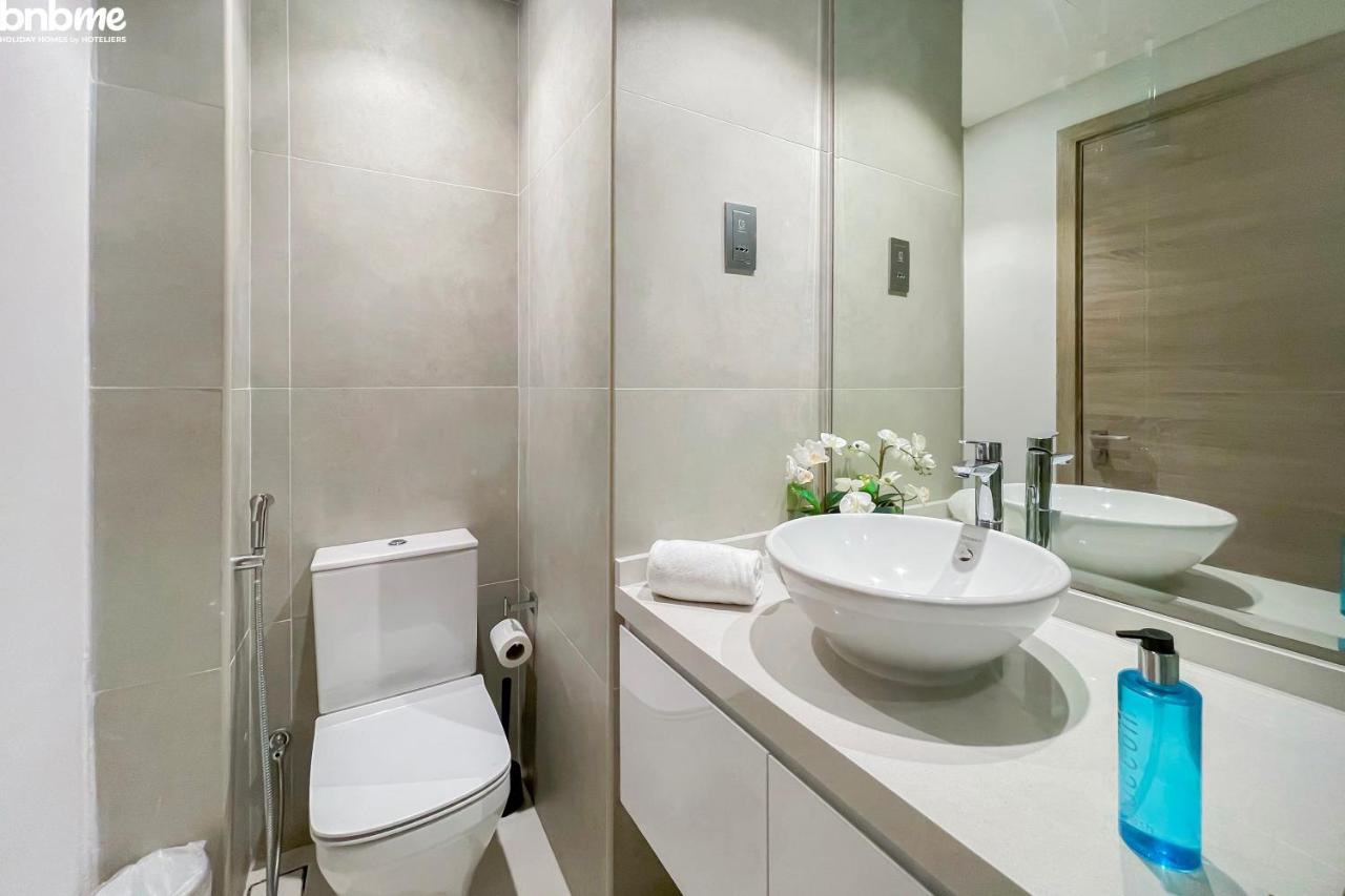 Bnbmehomes - Beautiful Lake View Studio Near Marina - 1504 Dubai Exterior foto